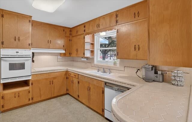 2611  Danbury St, San Antonio, TX 78217 — photo 14