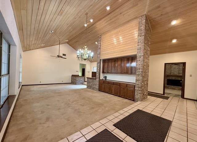 21210  Forest Waters Cir, Garden Ridge, TX 78266 — photo 11