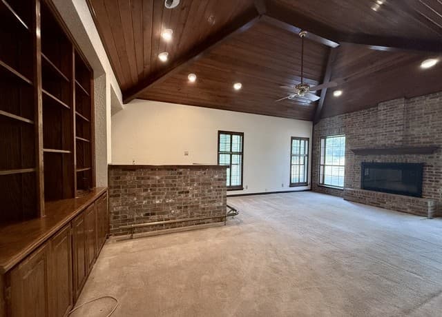 21210  Forest Waters Cir, Garden Ridge, TX 78266 — photo 12