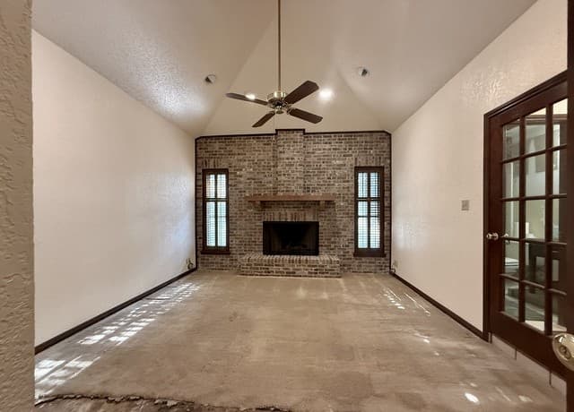 21210  Forest Waters Cir, Garden Ridge, TX 78266 — photo 17