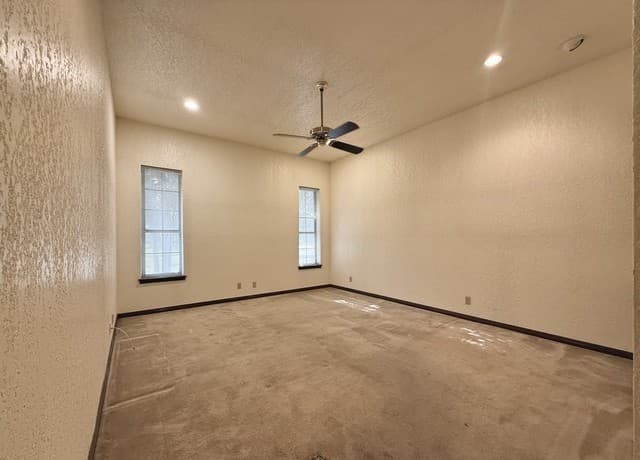 21210  Forest Waters Cir, Garden Ridge, TX 78266 — photo 22