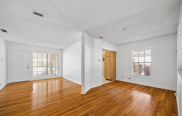 3206  Capitol Ave, San Antonio, TX 78201 — photo 6