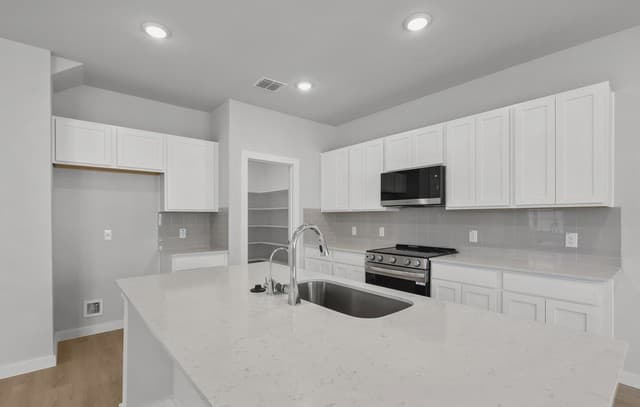 9974  Chavaneaux Lndg, San Antonio, TX 78221 — photo 10