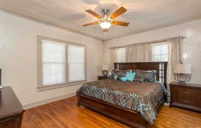 1633 W Kings Hwy, San Antonio, TX 78201 — photo 13