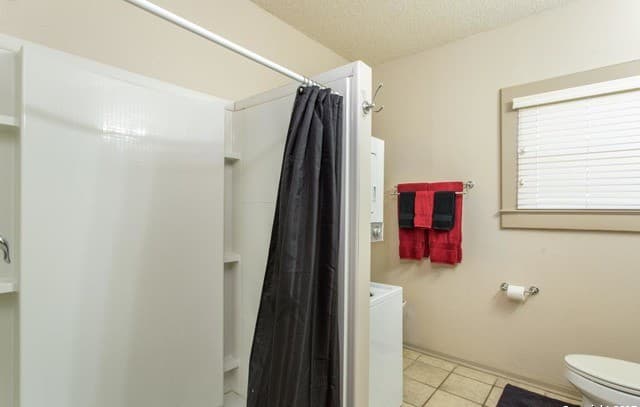 1633 W Kings Hwy, San Antonio, TX 78201 — photo 14