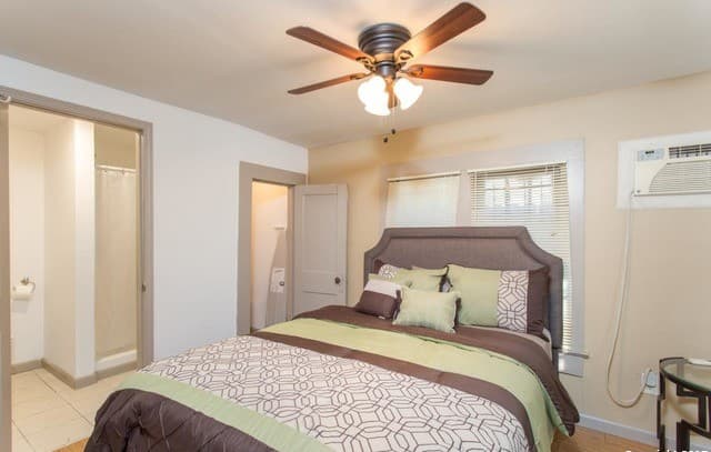 1633 W Kings Hwy, San Antonio, TX 78201 — photo 18