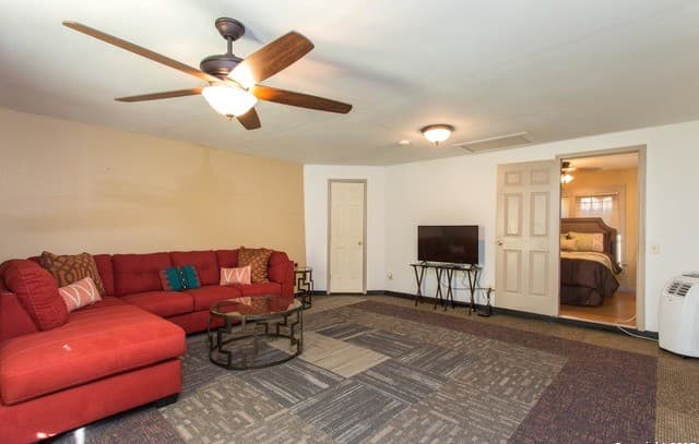 1633 W Kings Hwy, San Antonio, TX 78201 — photo 19