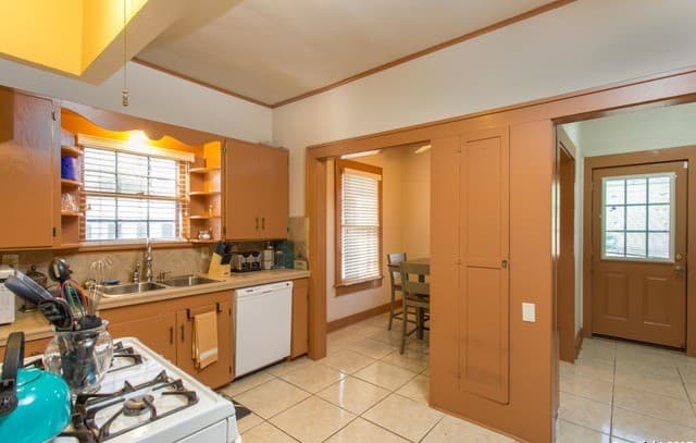 1633 W Kings Hwy, San Antonio, TX 78201 — photo 9