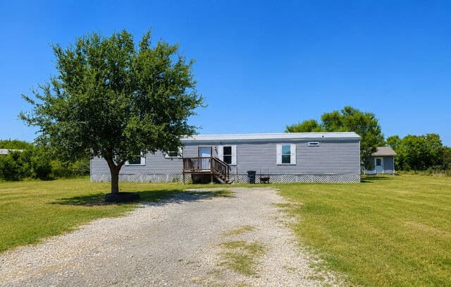 1685  County Road 5715