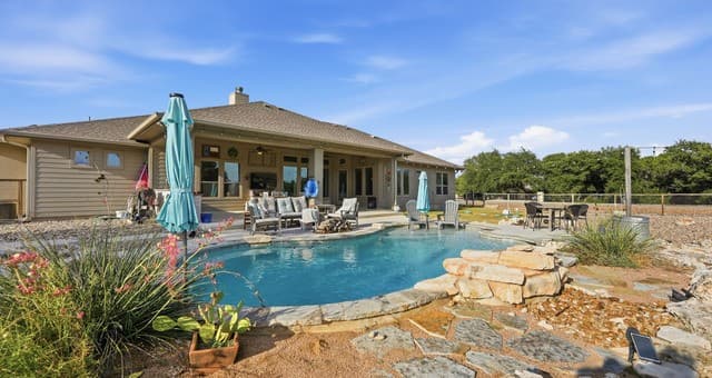 3117  Buck Meadows, Spring Branch, TX 78070 — photo 6