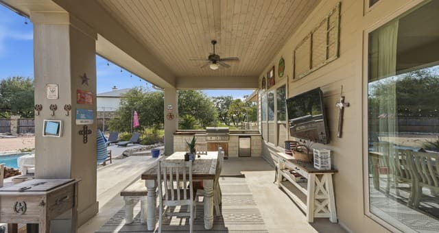 3117  Buck Meadows, Spring Branch, TX 78070 — photo 9