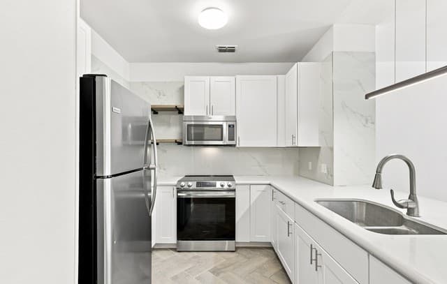 13014  Trent St, San Antonio, TX 78232 — photo 9