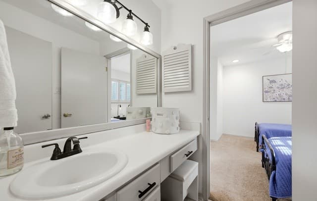 13618  Princes Knolls, San Antonio, TX 78231 — photo 23