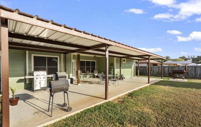 985  Boyd, Poteet, TX 78065 — photo 20