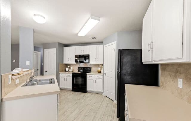 229  Hereford St, Cibolo, TX 78108 — photo 13
