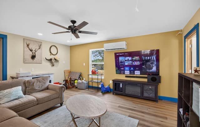 1235  Gayle, Poteet, TX 78065 — photo 19