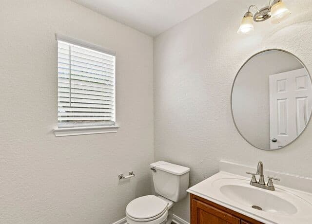 5512  Saffron Way, Leon Valley, TX 78238 — photo 12