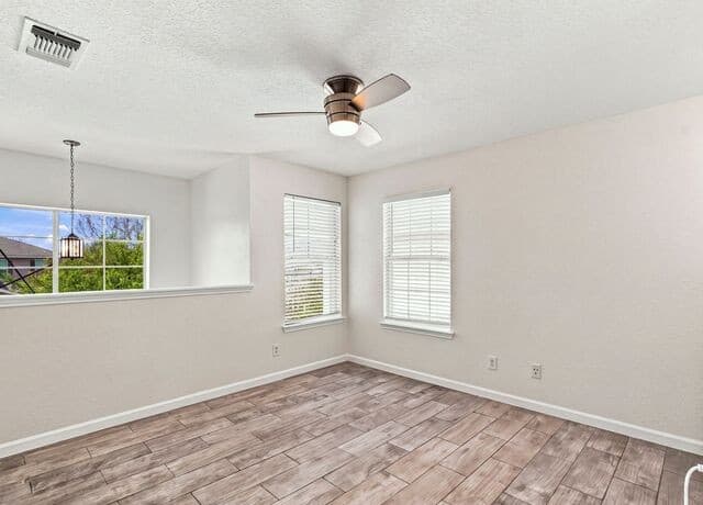 5512  Saffron Way, Leon Valley, TX 78238 — photo 14