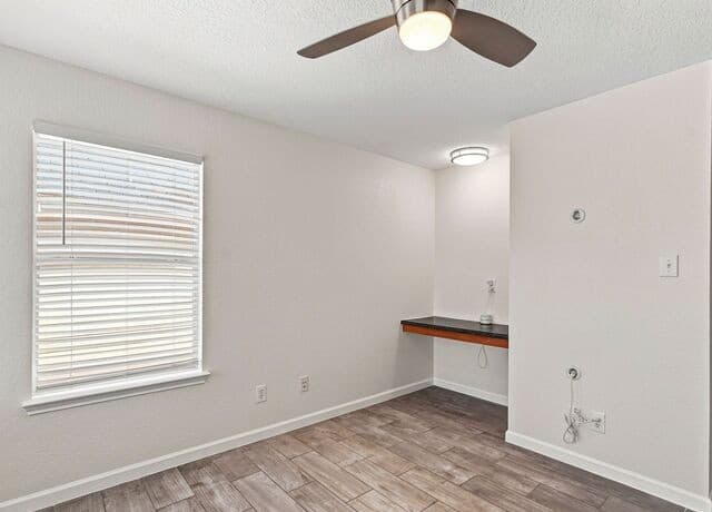 5512  Saffron Way, Leon Valley, TX 78238 — photo 15