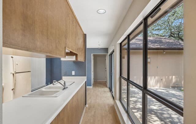 1531  Vista Hill St, San Antonio, TX 78213 — photo 21