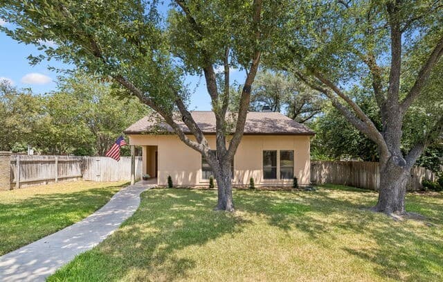 1531  Vista Hill St, San Antonio, TX 78213 — photo 3