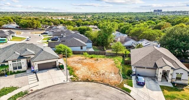8318  Comanche, Converse, TX 78109 — photo 2