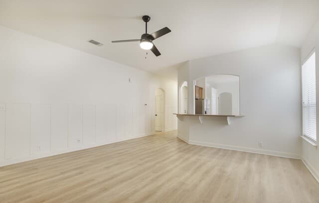 5718  Thunder Oaks, San Antonio, TX 78261 — photo 6