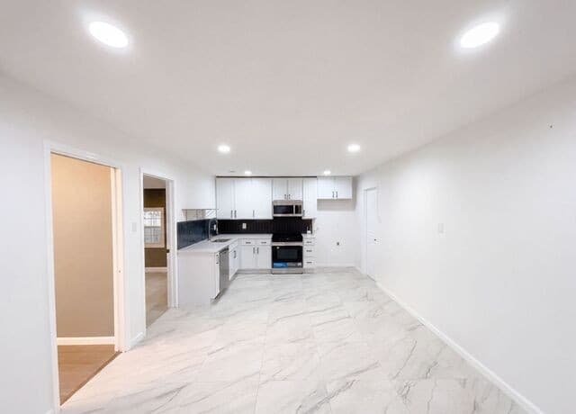 6718  Spring Haven St, San Antonio, TX 78249 — photo 2