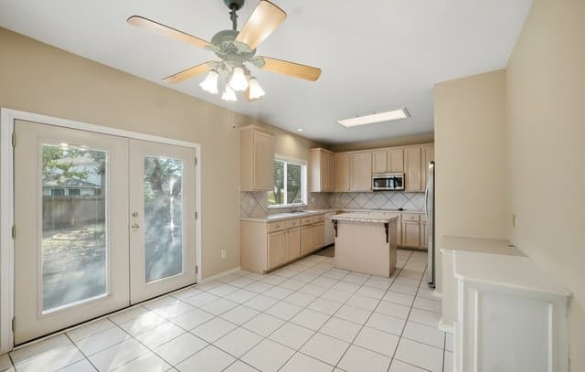 15322  Preston Cove Dr, San Antonio, TX 78247 — photo 11