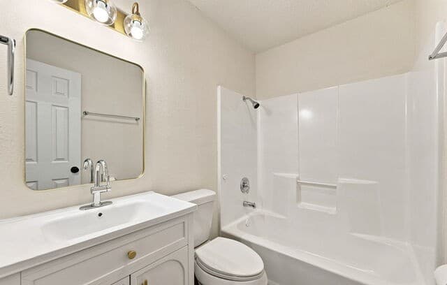 4903  Hemphill Dr, San Antonio, TX 78228 — photo 18