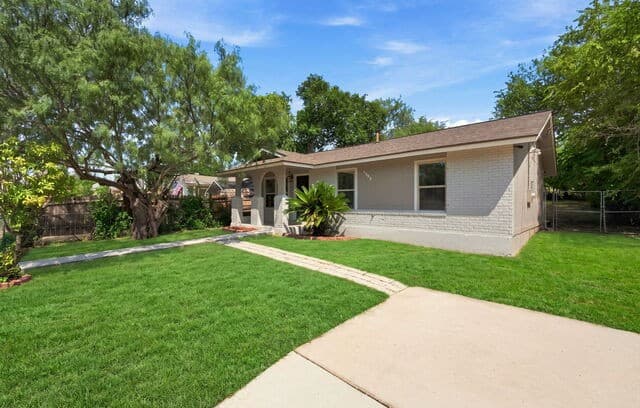 4903  Hemphill Dr, San Antonio, TX 78228 — photo 5
