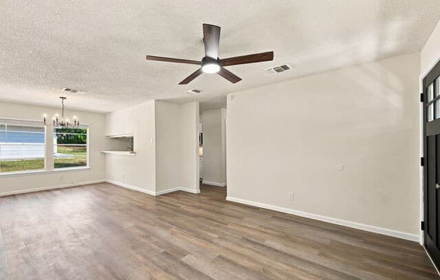 4903  Hemphill Dr, San Antonio, TX 78228 — photo 7