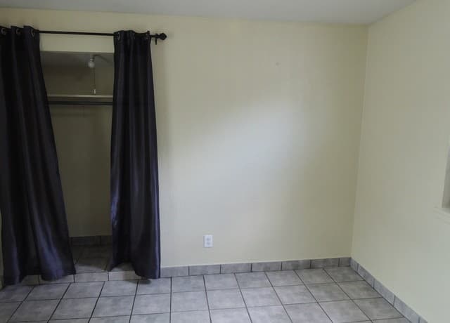 3605 S Olive St, San Antonio, TX 78223 — photo 13