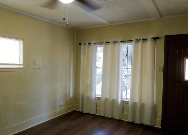 3605 S Olive St, San Antonio, TX 78223 — photo 7