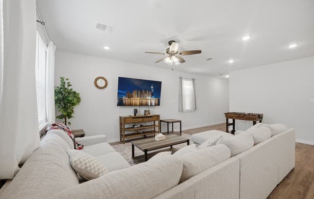 7351  Teal Trace, San Antonio, TX 78240 — photo 7