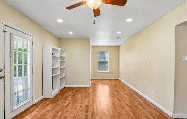 929  Santa Monica St, San Antonio, TX 78201 — photo 19