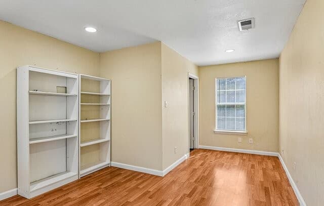 929  Santa Monica St, San Antonio, TX 78201 — photo 22