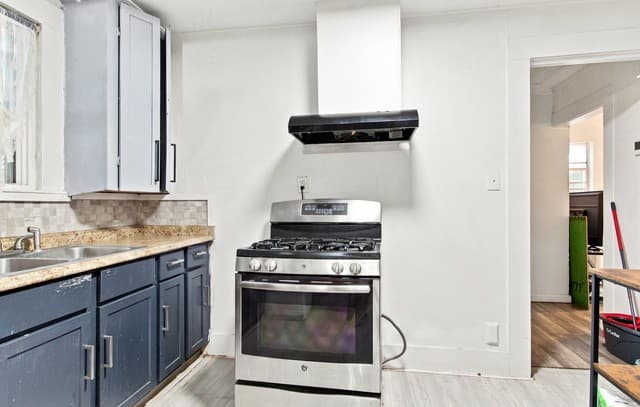 1204 W Kings Hwy, San Antonio, TX 78201 — photo 7