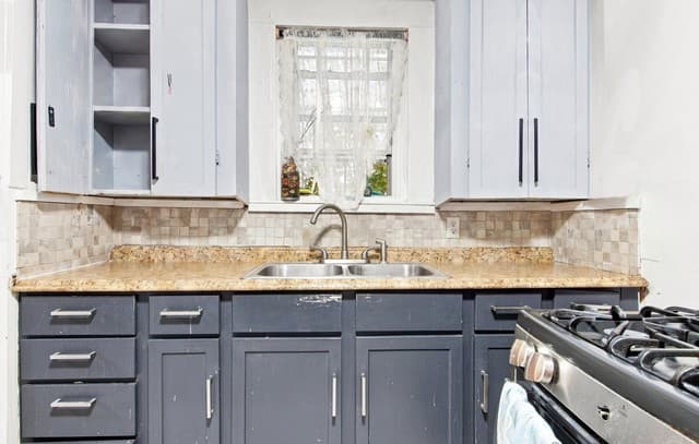 1204 W Kings Hwy, San Antonio, TX 78201 — photo 8