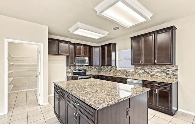 17238  Eldon Rock, San Antonio, TX 78247 — photo 10