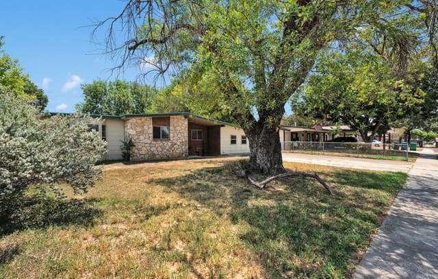 430  Lanier, San Antonio, TX 78221 — photo 3