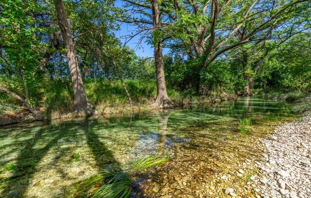28  Private Road 3855, Utopia, TX 78884 — photo 5