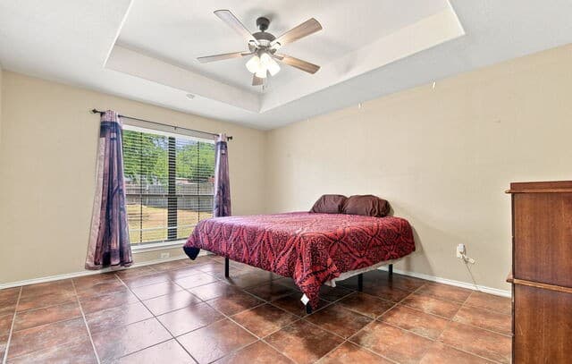314  Yorktown, Pleasanton, TX 78064 — photo 12