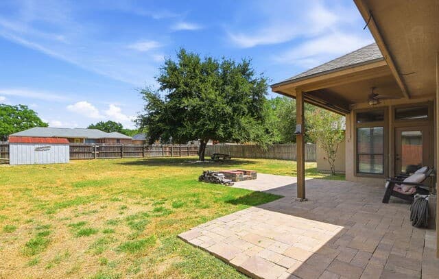 314  Yorktown, Pleasanton, TX 78064 — photo 21