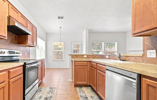 633  Cotton Patch, Schertz, TX 78154 — photo 12