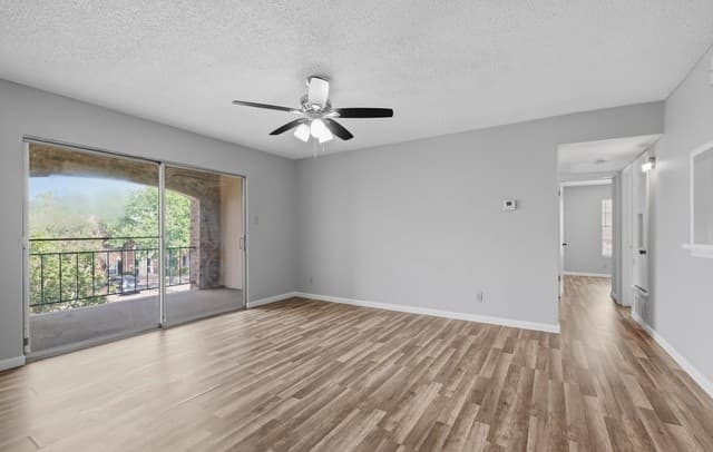 1819 Babcock Unit 411, San Antonio, TX 78229