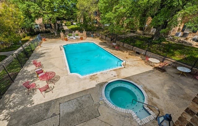 1819 Babcock Unit 411, San Antonio, TX 78229 — photo 18