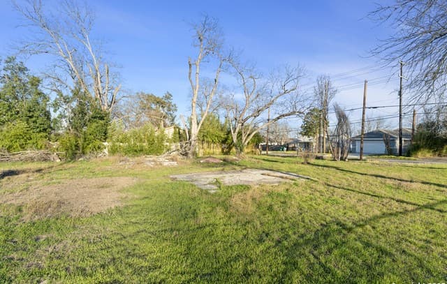 217 E Lindbergh Blvd, Universal City, TX 78148 — photo 3