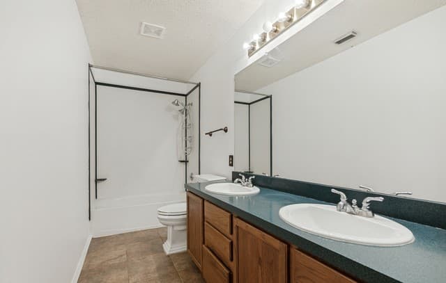 9415  Moonlit Glade, Helotes, TX 78023 — photo 15