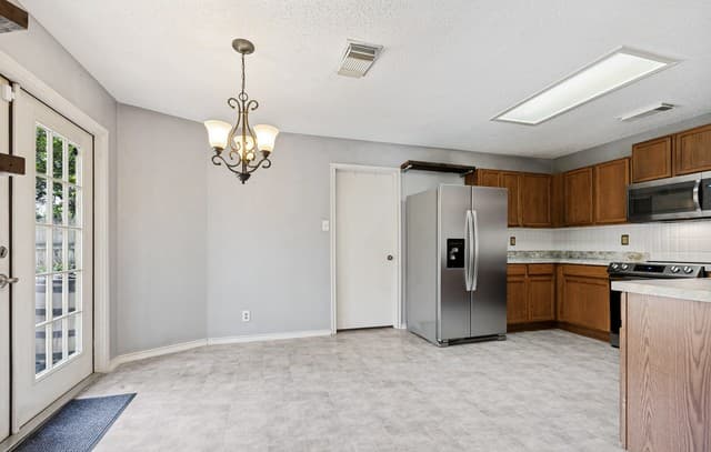 9415  Moonlit Glade, Helotes, TX 78023 — photo 7
